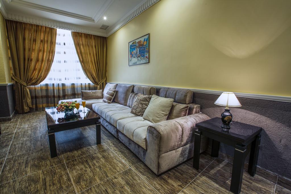Sara Plaza (Adults Only) Aparthotel Kuwait City Exterior foto