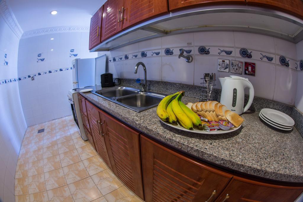 Sara Plaza (Adults Only) Aparthotel Kuwait City Cameră foto