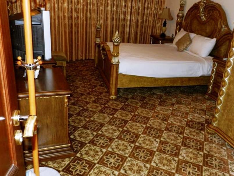 Sara Plaza (Adults Only) Aparthotel Kuwait City Exterior foto